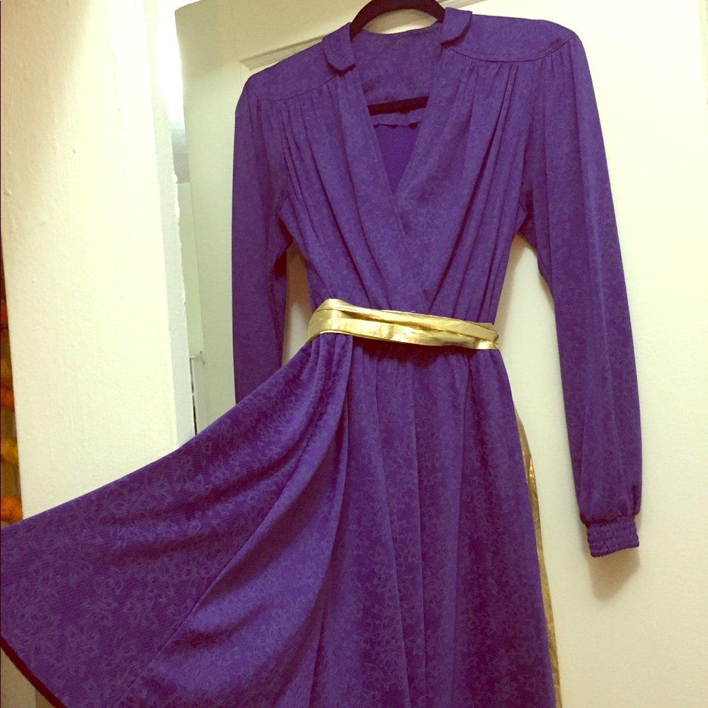 Awesome Vintage Purple Dress